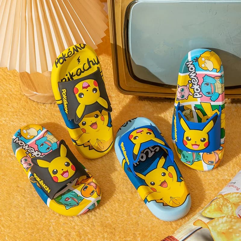 Letnie Kapcie Pokemon dla Dzieci - Miękkie, Antypoślizgowe, Urocze 🐾